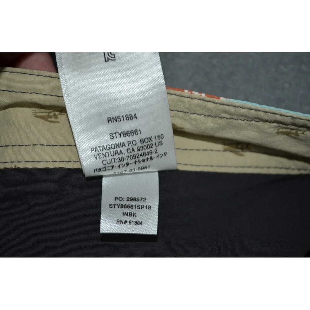 Patagonia M's Patch Pocket Wavefarer Board Shorts Size 35 - 9
